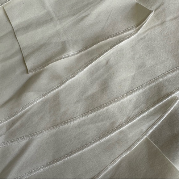 ⚪️🤍 WHITE BCBG MaxAzria origami pleated Layered Mini Skater Skirt Size 2 - Picture 10 of 16